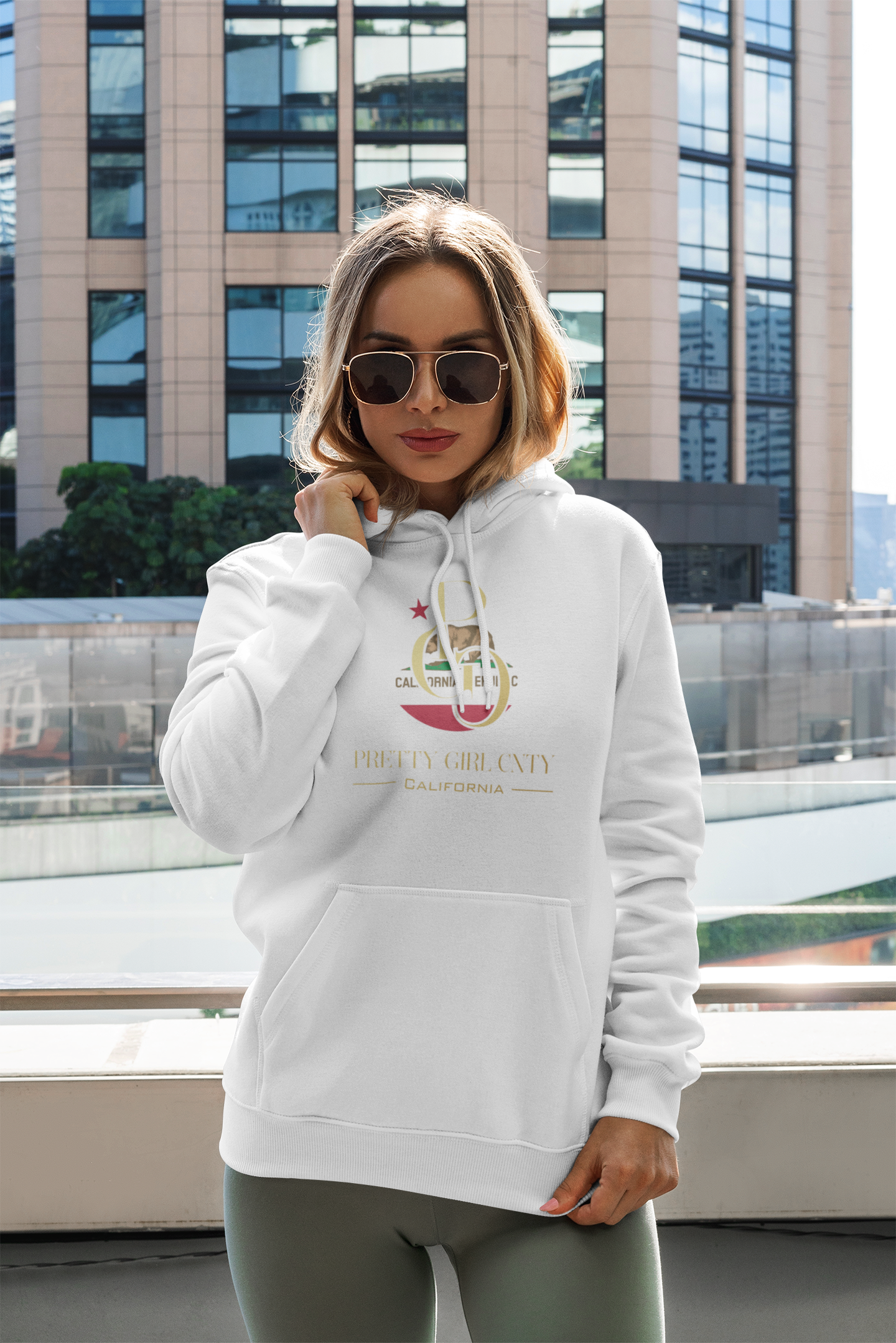 S/C Unisex Hoodie California Gold